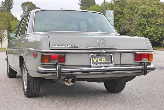 1972 Mercedes-Benz 220 W-115 DIESEL 4 CYL CALIFORNIA CAR - photo 10