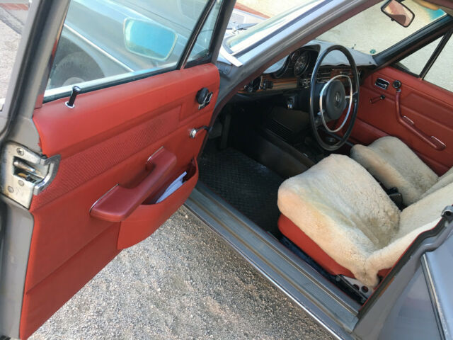1972 Mercedes-Benz 200-Series 250 - photo 4
