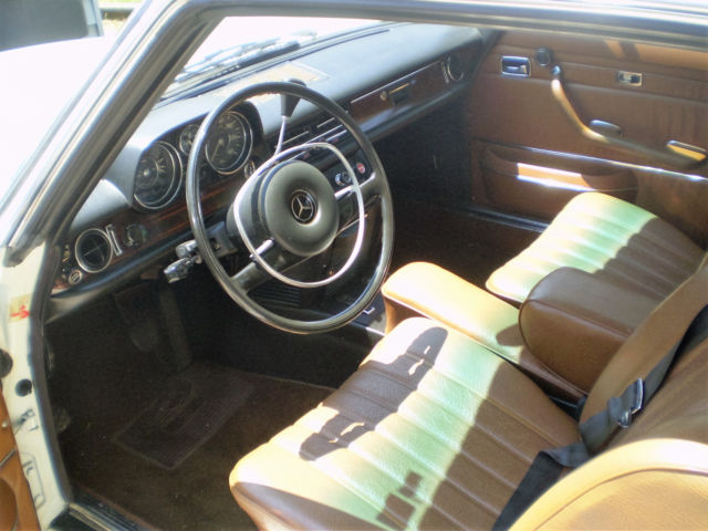 1972 Mercedes-Benz 200-Series 250C W114 - photo 4