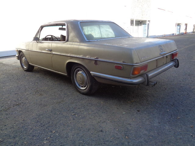 1972 Mercedes-Benz 200-Series - photo 4