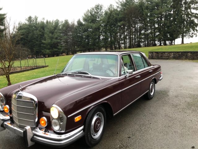 1972 Mercedes-Benz 200-Series - photo 4