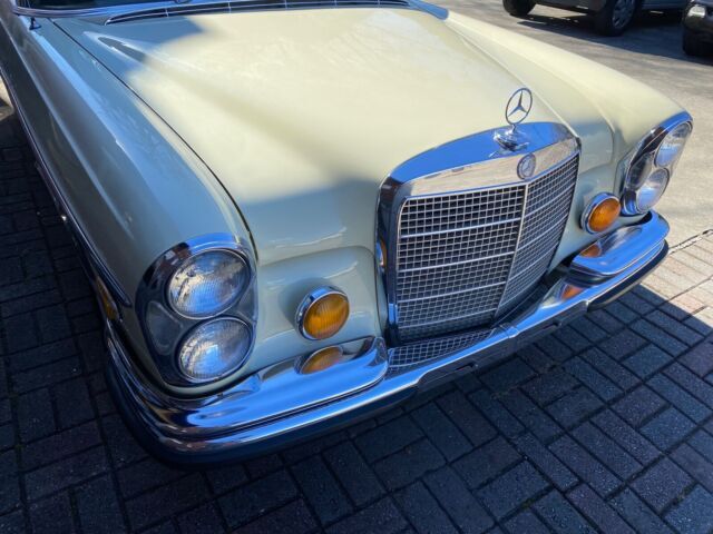 1972 Mercedes-Benz 280 SE 4.5 Automatic 1972. S Body 280 SE 4.5 - photo 8