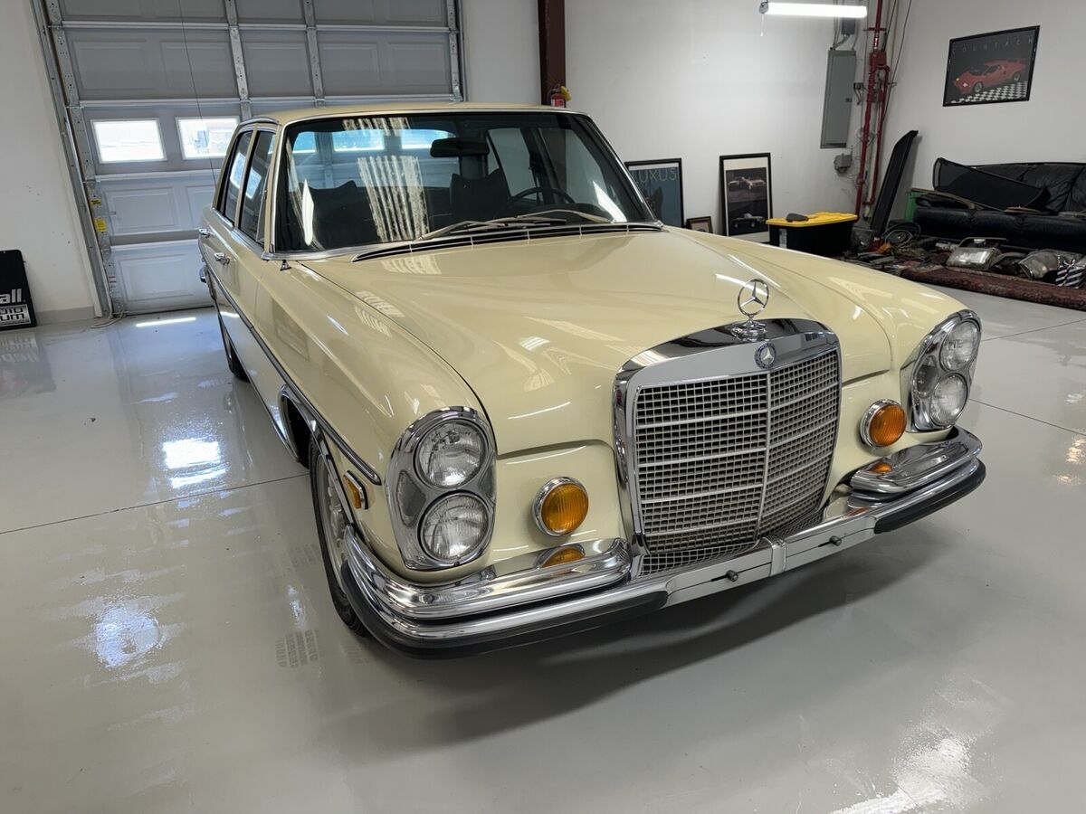 1972 Mercedes-Benz 280 SE Automatic 280 SE. 4.5 - photo 10
