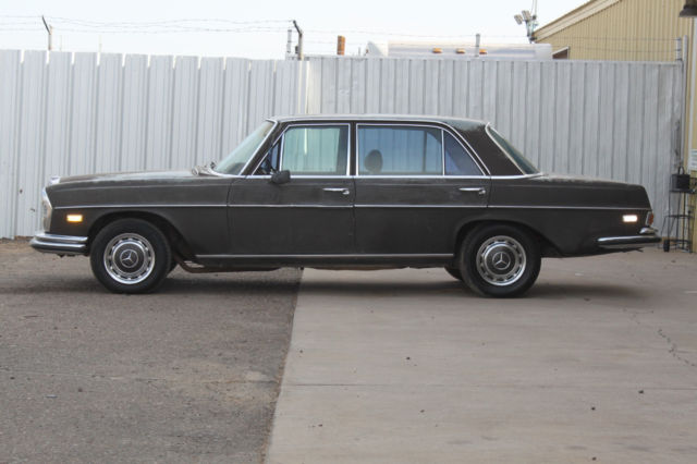 1972 Mercedes Benz 280 SEL 4.5. . . .Survivor, Arizona W108 1972 Mercedes-Benz 200-Series 280sel 4.5