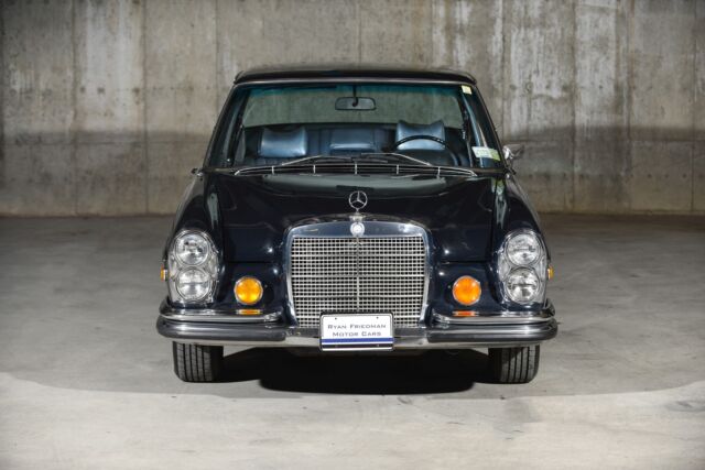 1972 Mercedes-Benz 200-Series -- - photo 5