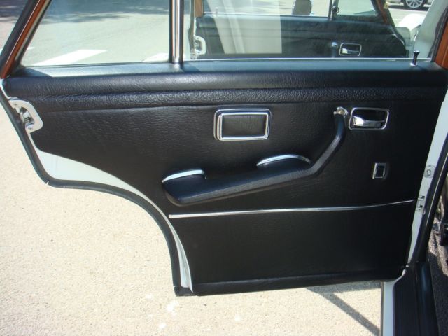 1972 Mercedes-Benz 200-Series 280SE - photo 9