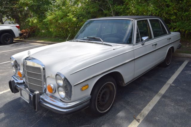 1972 Mercedes Benz 280se 4.5 Project 717G Papyrus White/Black Leather 1972 Mercedes-Benz 200-Series