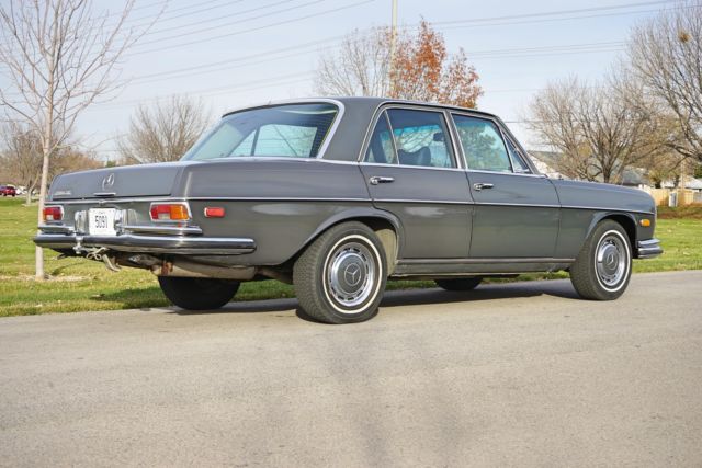1972 Mercedes-Benz 200-Series -- - photo 10