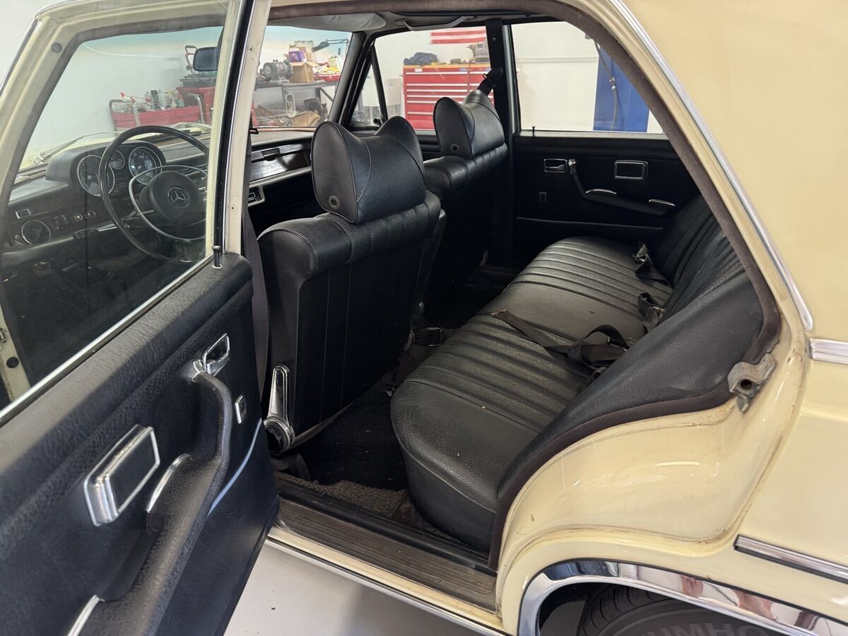 1972 Mercedes-Benz 280SE 280 SE 4.5 - photo 13