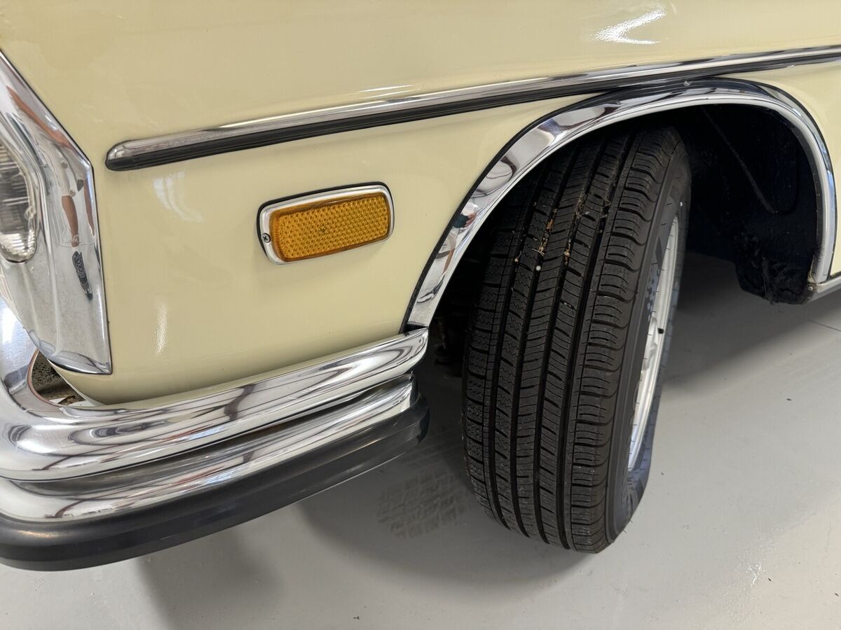 1972 Mercedes-Benz 280SE 280 SE 4.5 - photo 9