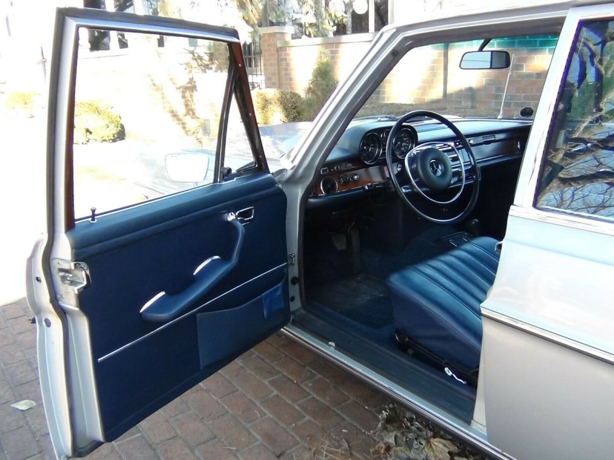 1972 Mercedes-Benz 200-Series SEL - photo 13