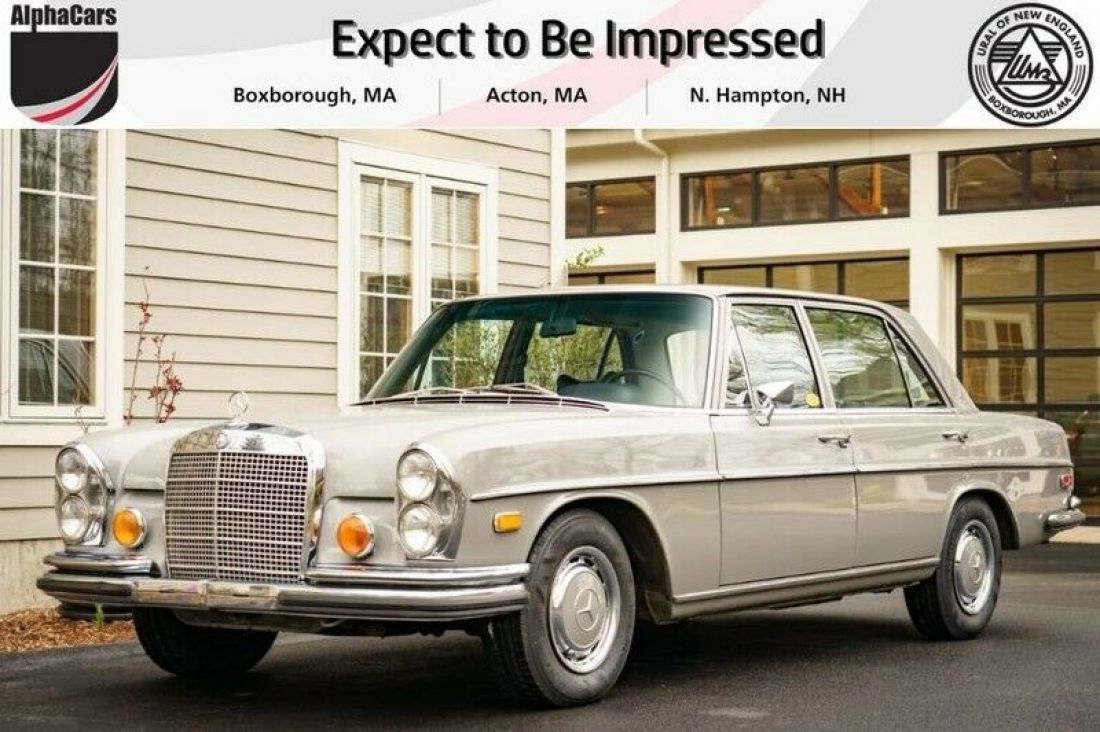 1972 Mercedes-Benz 280SEL 4.5 W108 in Phantom Gray 1972 Mercedes-Benz 200-Series 4.5 W108