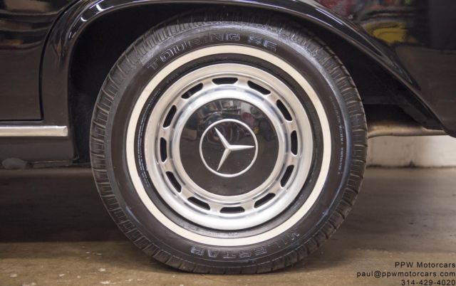 1972 Mercedes-Benz 200-Series -- - photo 10