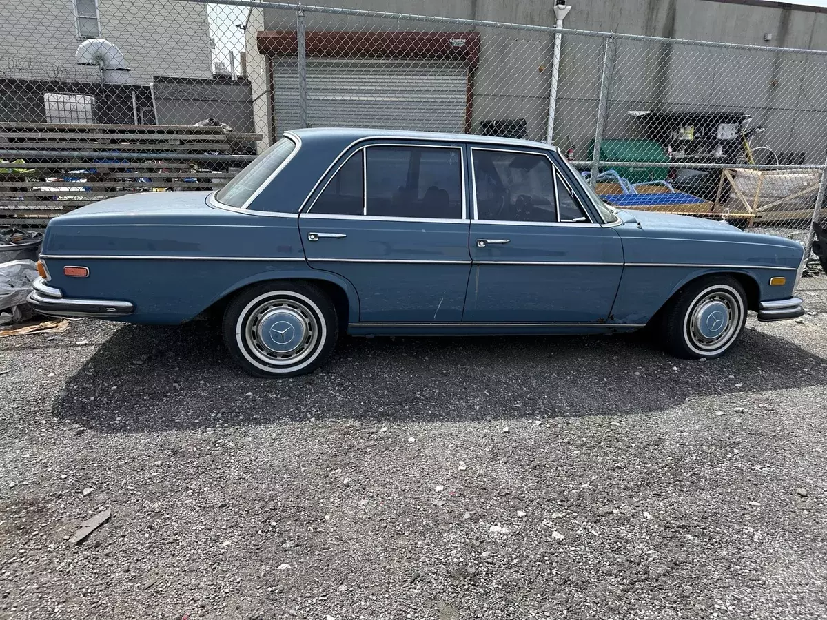 1972 Mercedes-Benz 280SEL Sedan Blue 1972 Mercedes-Benz 280SEL