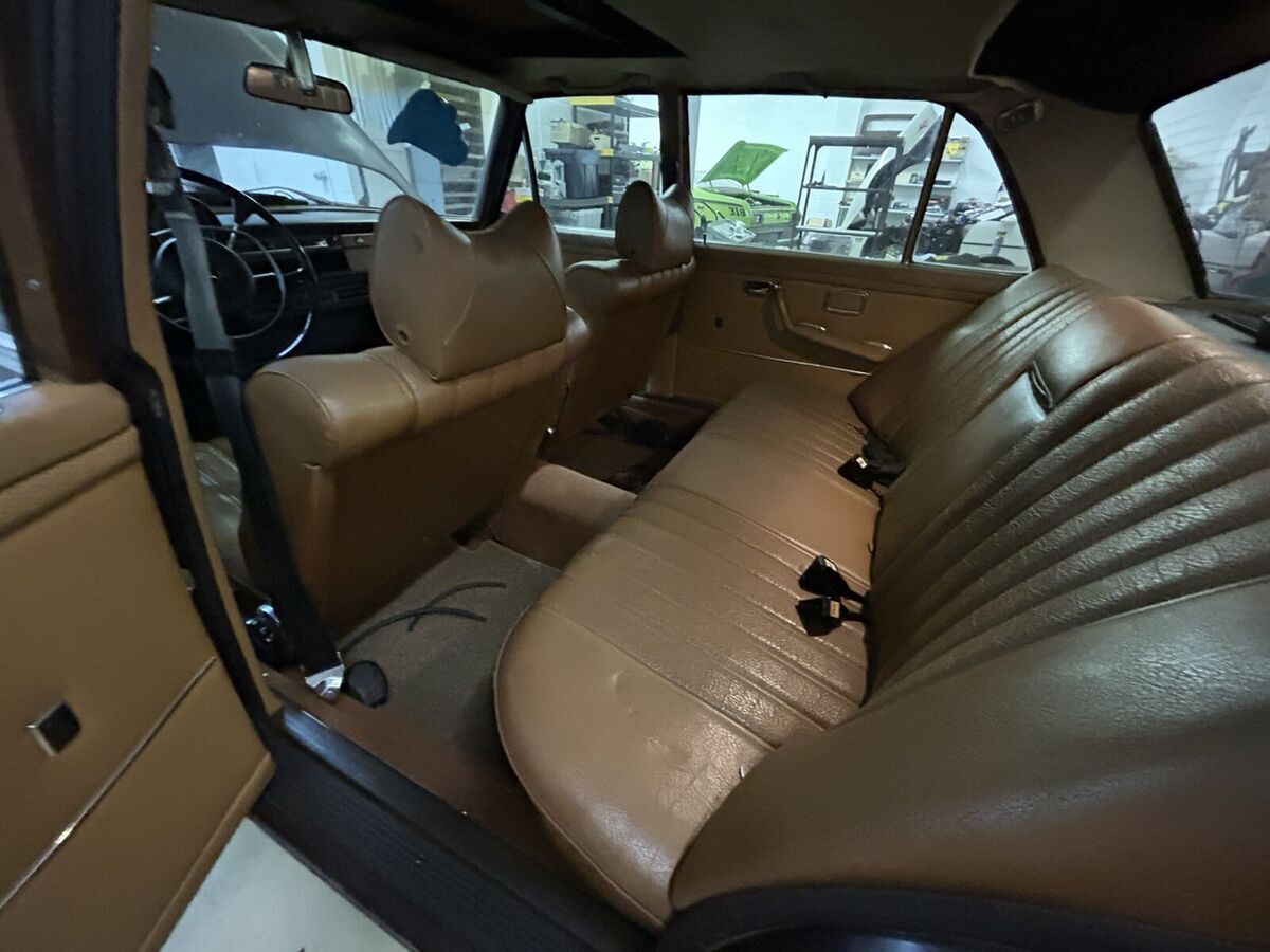 1972 Mercedes-Benz 280SEL - photo 4