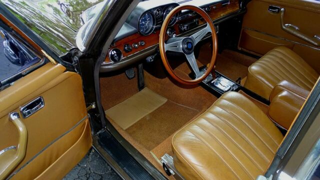 1972 Mercedes-Benz 200-Series LEATHER - photo 11