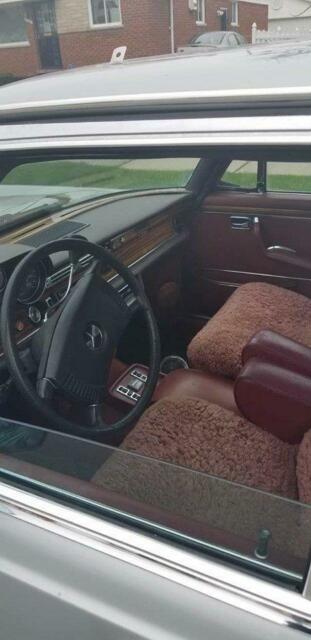 1972 Mercedes-Benz 300-Series CLEAN TITLE / 43,000 MILES - photo 5