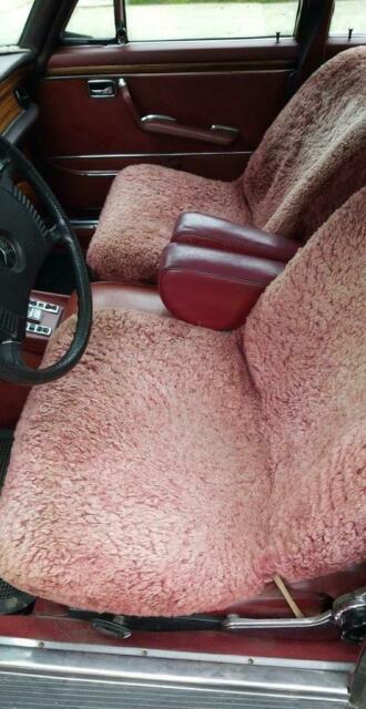 1972 Mercedes-Benz 300-Series CLEAN TITLE / 43,000 MILES - photo 6