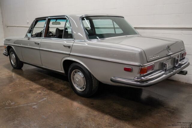 1972 Mercedes-Benz 300-Series 300SEL - photo 9