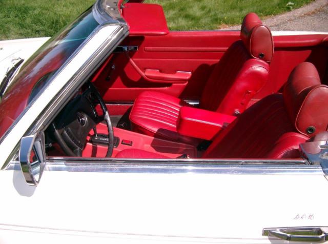 1972 Mercedes-Benz 300-Series 350SL - 4.5 liter M117 iron block V8 - 2 OWNER! - photo 8