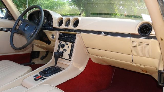 1972 Mercedes-Benz SL-Class 350SL ROADSTER - photo 13