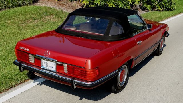 1972 Mercedes-Benz SL-Class 350SL ROADSTER - photo 3