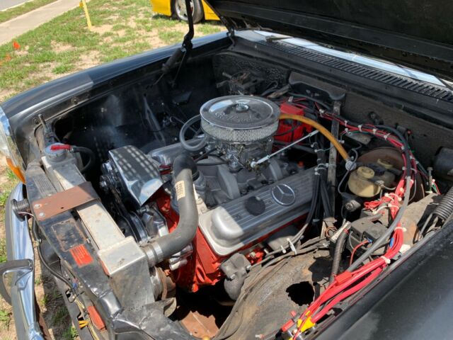 1972 Mercedes-Benz 200-Series - photo 2