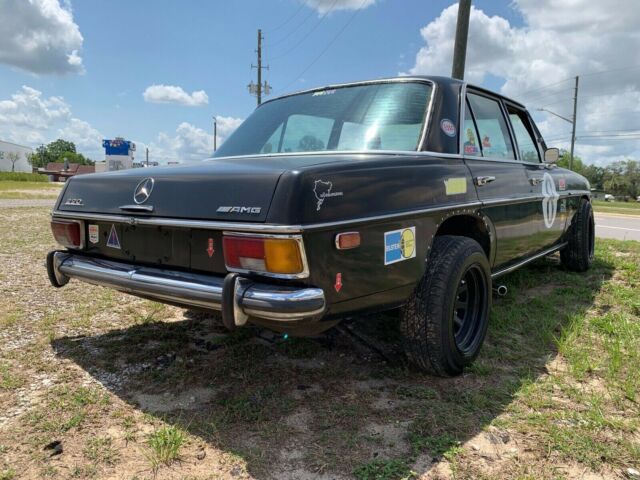 1972 Mercedes-Benz 200-Series - photo 8