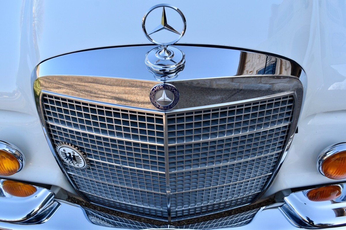1972 Mercedes-Benz 280SE - photo 4