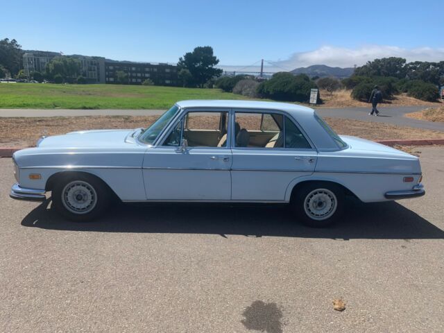 1972 Mercedes-Benz 200-Series 280SE - photo 7