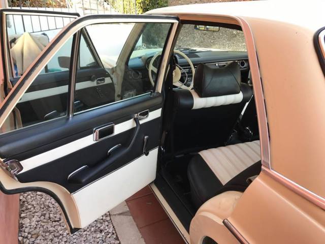 1972 Mercedes-Benz 220 European - photo 12