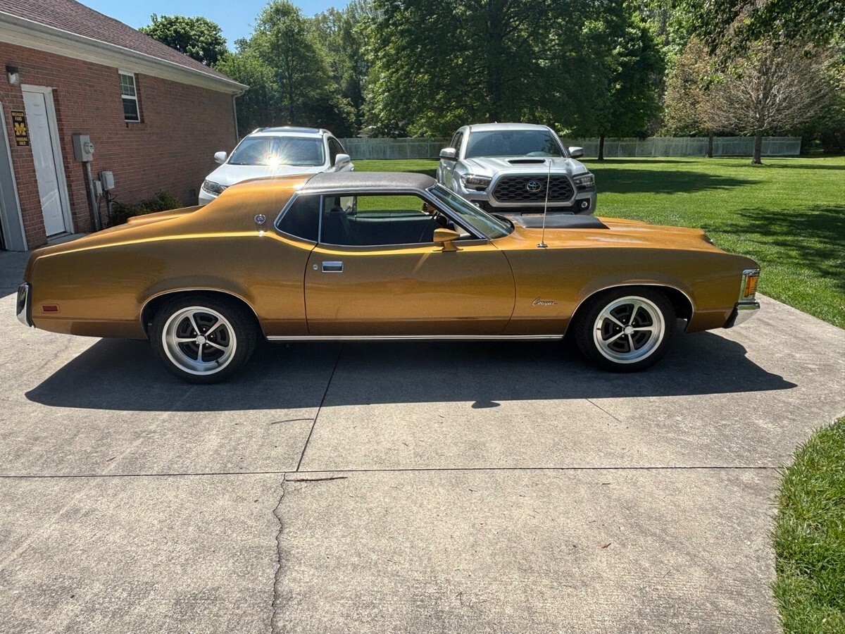 1972 Mercury Cougar XR-7 - photo 2