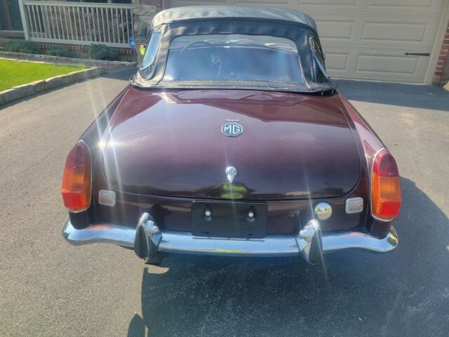1972 MG B - photo 12