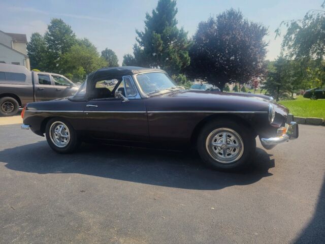 1972 MG B - photo 2