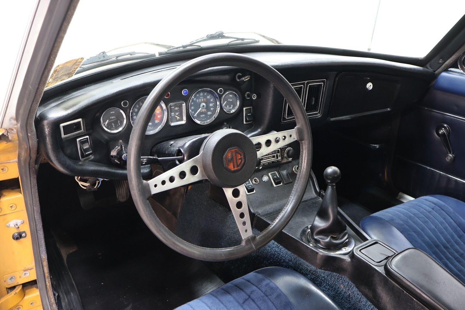 1972 MG MGB - photo 11