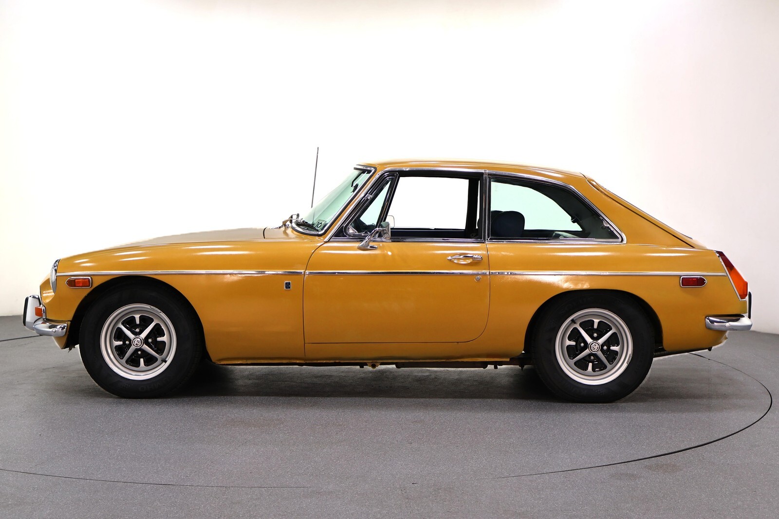 1972 MG MGB - photo 5