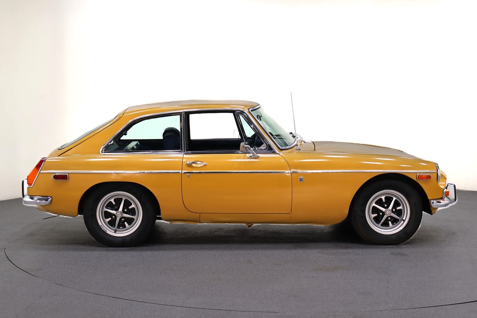 1972 MG MGB - photo 9