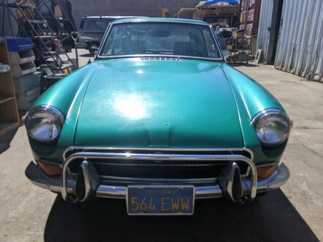 1972 MG gt - photo 2