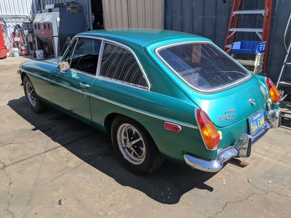 1972 MG gt - photo 3