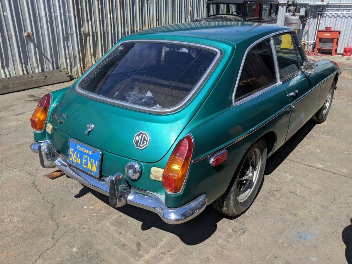 1972 MG gt - photo 6