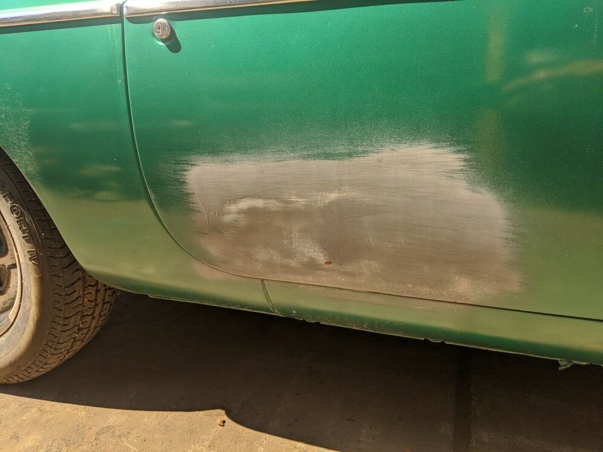 1972 MG gt - photo 9