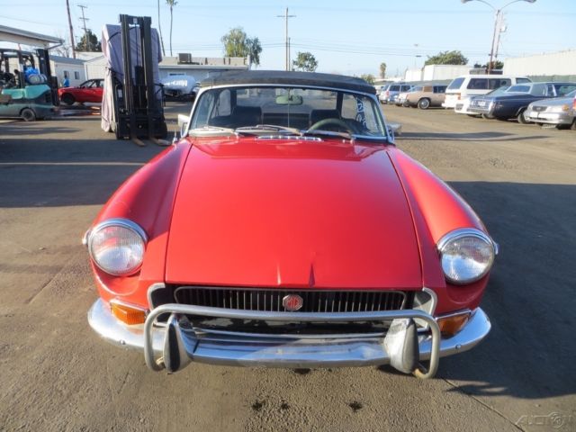 1972 MG MGB - photo 2