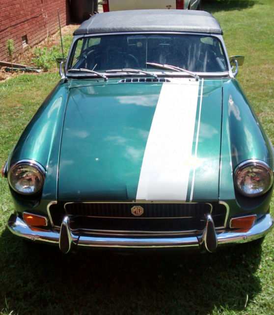 1972 MG MGB - photo 2