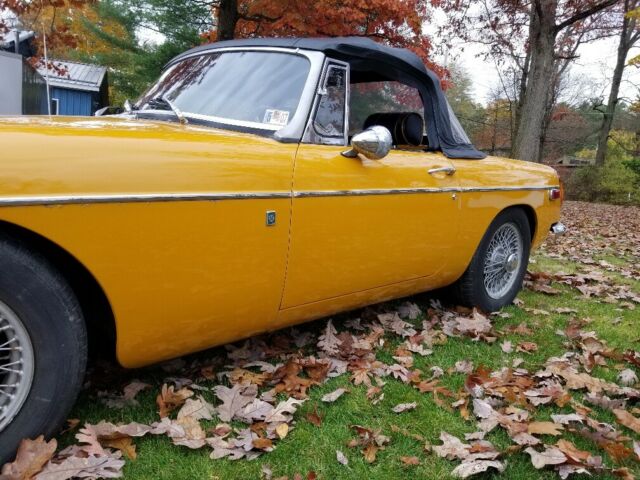 1972 MG MGB - photo 2