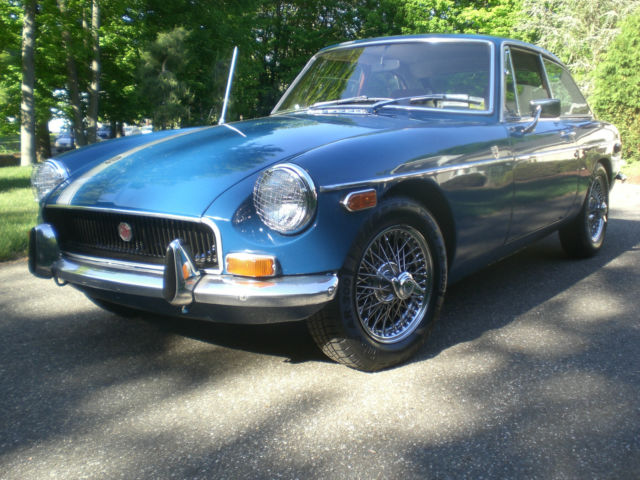 1972 MG MGB GT - photo 2