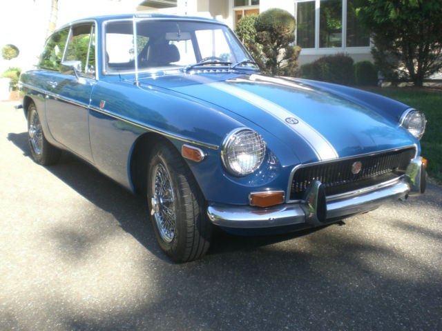 1972 MG MGB GT - photo 4