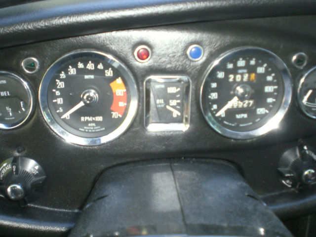 1972 MG MGB GT - photo 7