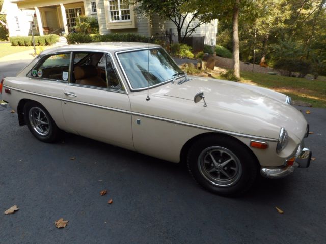 1972 MG MGB GT - photo 6