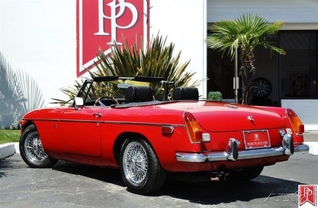 1972 MG MGB Roadster - photo 5