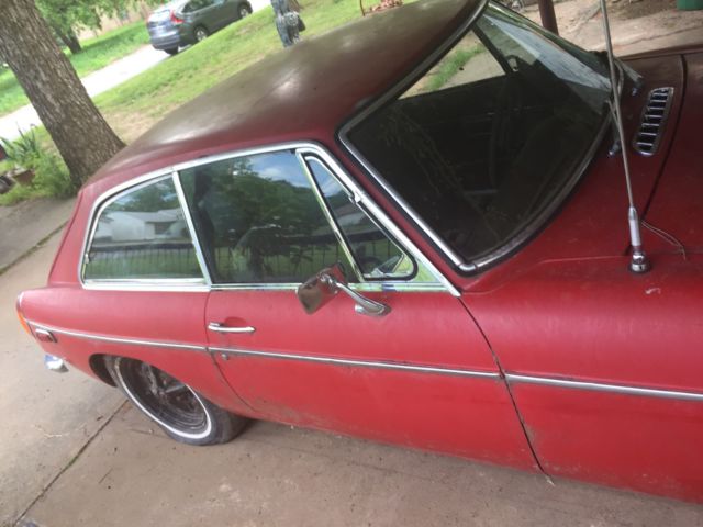 1972 MG MGB Red - photo 3